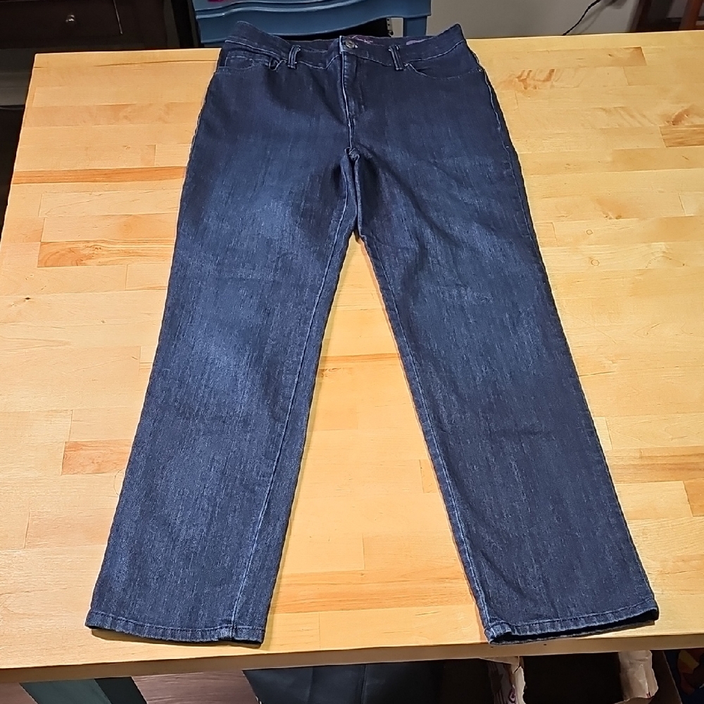 3 for $20 👖 Gloria Vanderbilt Amanda Classic High Rise Straight Jeans 6P